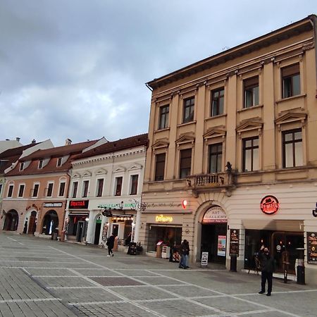 Apartament Piata Sfatului Brasov Luaran gambar