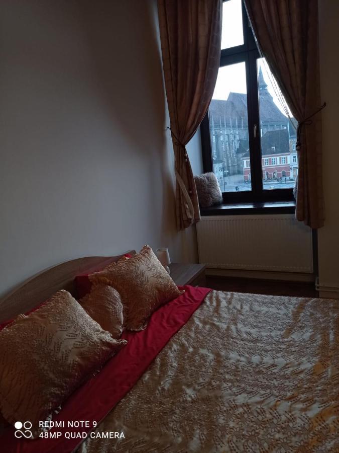 Apartament Piata Sfatului Brasov Luaran gambar