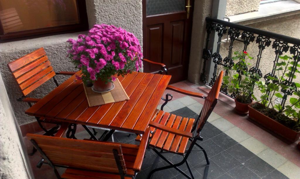 Apartament Piata Sfatului Brasov Luaran gambar
