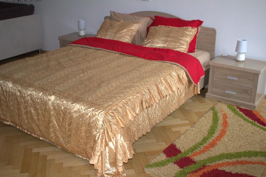 Apartament Piata Sfatului Brasov Luaran gambar